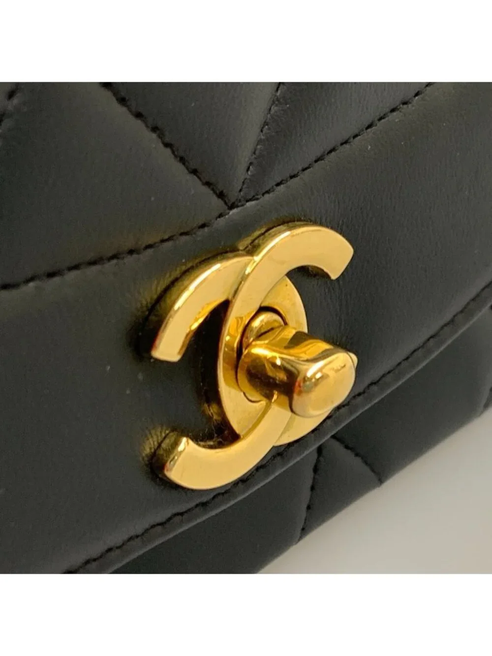 Chanel Diana Quilted Chain Shoulder Bag Black